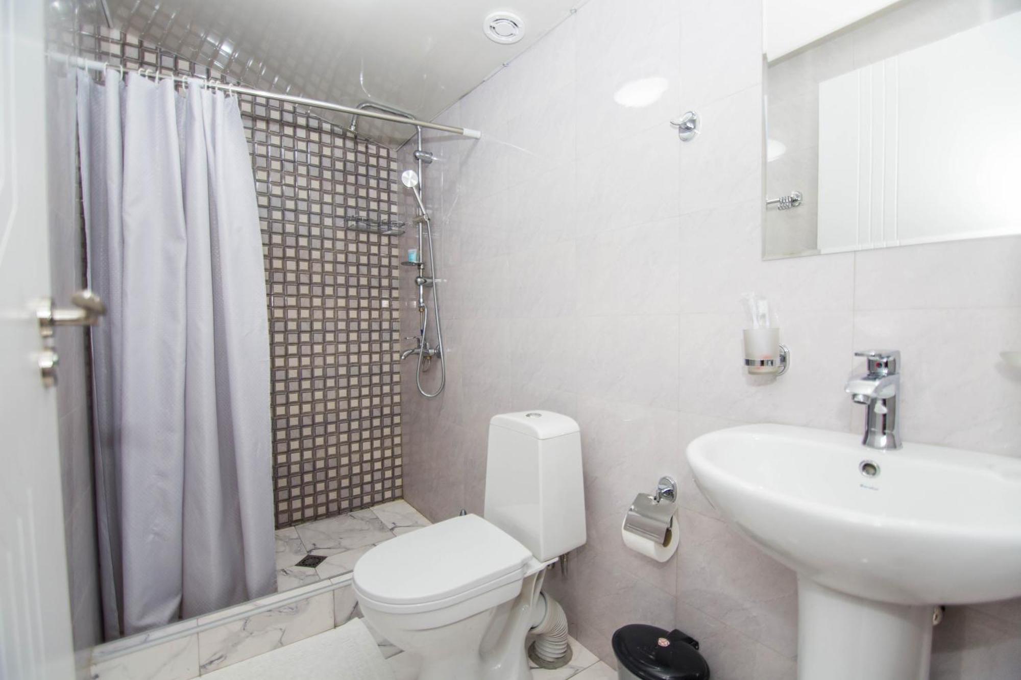 Hotel Brick House Τυφλίδα Εξωτερικό φωτογραφία
