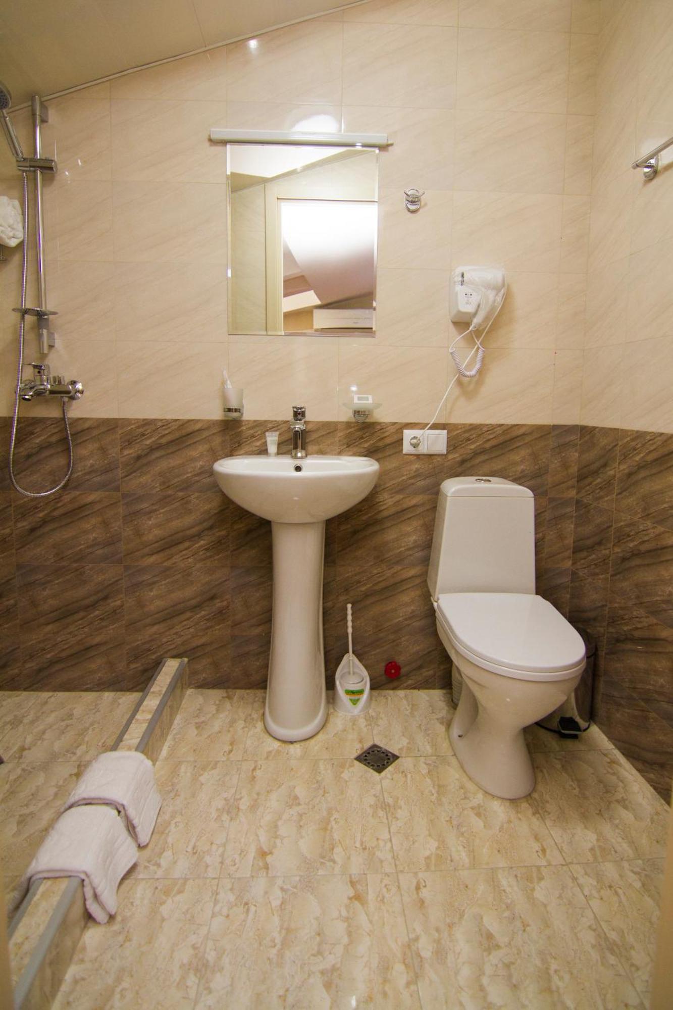 Hotel Brick House Τυφλίδα Εξωτερικό φωτογραφία